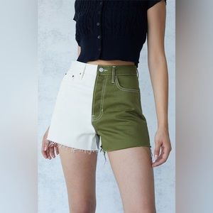 NWOT PacSun Two-Tone Ultra High Waisted Vintage Denim Shorts